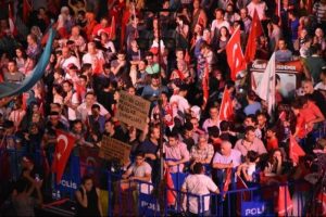 'Demokrasi N&ouml;beti'ne engelli vatandaşlardan destek