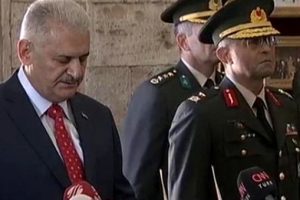 Y&uuml;ksek Askeri Şura (YAŞ) &uuml;yeleri toplantı &ouml;ncesi Anıtkabir'de