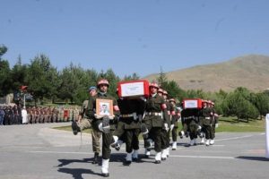 Hakkari'de şehit polisler i&ccedil;in hazin t&ouml;ren