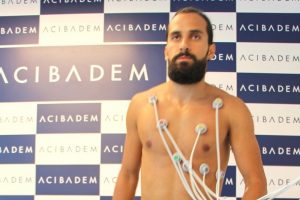 Erkan Zengin, sağlık kontrol&uuml;nden ge&ccedil;ti