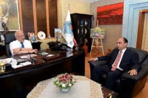 Mersin B&uuml;y&uuml;kşehir'de 11 personel a&ccedil;ığa alındı