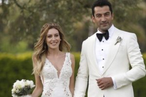Kenan İmirzalıoğlu,  partner olarak eşi Sinem Kobal'ı &ouml;nerdi