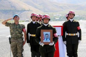 Şehit polislere hazin t&ouml;ren