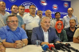 Memur-Sen&nbsp;Bursa'dan kamudaki g&ouml;revden almalarla ilgili a&ccedil;ıklama