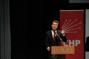 CHP Bursa Milletvekili Orhan Sarıbal: "Hukuk devletinin yeniden inşası i&ccedil;in bu bir fırsattır"