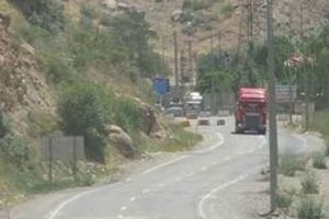 Hakkari'de askeri araca bombalı saldırı