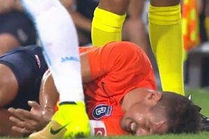 Başakşehir-Rijeka ma&ccedil;ında Emre Bel&ouml;zoğlu sakatlandı