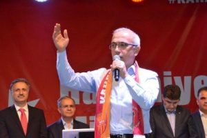 Bakan Elvan: "D&uuml;şmanın yapmadığını, bu hainler yaptı"