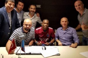 Trabzonspor Kolombiyalıya imzayı attırdı!