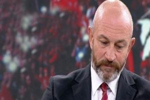 Balyoz mağduru Ali T&uuml;rkşen g&ouml;zyaşlarını zor tuttu