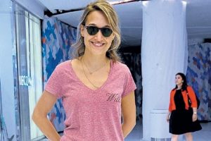 Gupse &Ouml;zay: Dramda seve seve oynarım