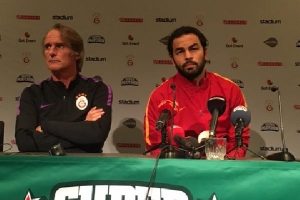Galatasaray Teknik Direkt&ouml;r&uuml; Riekerink:"İki b&uuml;y&uuml;k camianın g&uuml;zel ma&ccedil;ı olacak"