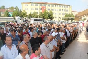 İntihar eden polis memuru toprağa verildi