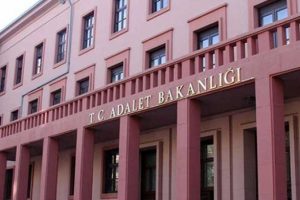 Adalet Bakanlığı Bilgi İşlem Daire Başkanlığı'nda arama yapılıyor