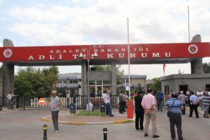 Adli Tıp'taki FET&Ouml; operasyonunda 29 g&ouml;zaltı kararı