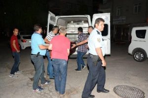 Uyuşturucu kullandığı iddiası: 1 gen&ccedil; &ouml;ld&uuml;, 1 gen&ccedil; komada