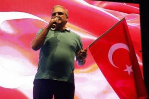 Karaloğlu: 20 &ouml;ğretim &uuml;yesi yanlışlıkla g&ouml;zaltına alındı