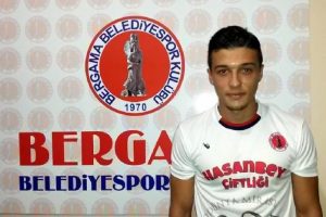 Bergama Belediyespor Oğuzhan'ı renklerine bağladı