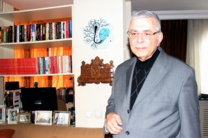 Mehmet Eym&uuml;r Hakan Fidan'ı eleştirdi
