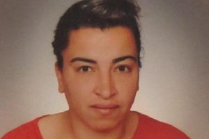 G&ouml;z&uuml; yaşlı baba kayıp kızını arıyor