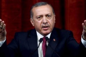 Erdoğan 3 parti liderini Yenikapı'ya davet etti