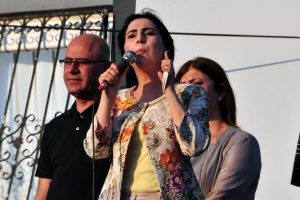 Y&uuml;ksekdağ: Biz nice darbeler g&ouml;rd&uuml;k ve hep m&uuml;cadeleyi kazandık