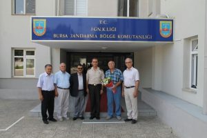 Bursa'da Emekli edilen t&uuml;mgenerale teşekk&uuml;r ziyareti
