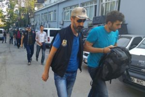 Bursa'daki FET&Ouml; soruşturmasında 15 tutuklama