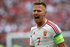 Bursaspor'da g&uuml;ndem Dzsudzsak