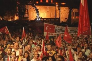 On binler Barbaros Meydanı'nda buluştu