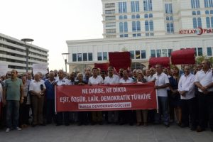 Bursa Demokrasi G&uuml;&ccedil;leri tek ses oldu