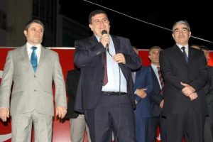3'&uuml;nc&uuml; Ordu Komutanı demokrasi n&ouml;betinde