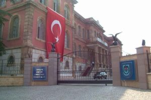 Bursa'da Genelkurmay Başkanları yetiştiren okul kapanacağı g&uuml;n&uuml; bekliyor