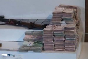 FET&Ouml;'n&uuml;n paralarını ka&ccedil;ırmak isteyen ş&uuml;phelilere operasyon