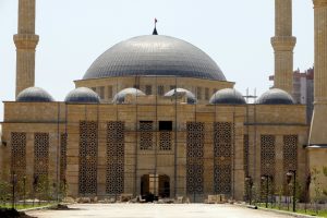 25 bin kişilik camide kadınlar i&ccedil;in '&ouml;zel' b&ouml;l&uuml;m