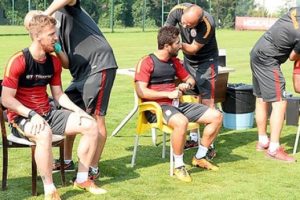 Galatasaraylı futbolcular testten ge&ccedil;ti
