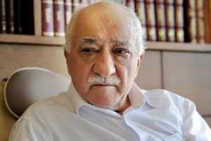 "G&uuml;len ABD'li siyaset&ccedil;ilere sponsorluk yaptı"