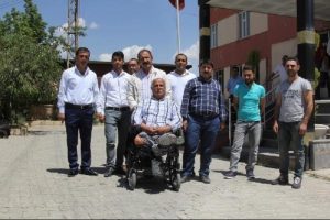 Ak&uuml;l&uuml; sandalyesine 55 yaşında kavuştu