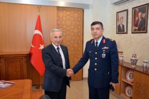 Kayseri'de yeni garnizon komutanı g&ouml;revine başladı
