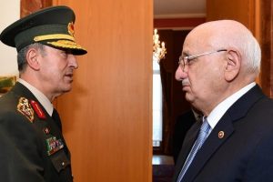 TBMM Başkanı Kahraman, Orgeneral Akar'ı kabul etti