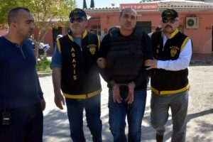 Karı- kocanın &ouml;ld&uuml;ğ&uuml; otopark kavgasının sanıkları hakim karşısına &ccedil;ıktı