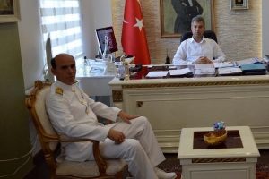 &Ccedil;anakkale Boğaz Komutanı Tuğamiral Alg&uuml;l g&ouml;reve başladı
