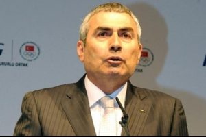 Uğur Erdener'e b&uuml;y&uuml;k onur
