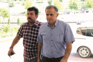 Bal ve Kızılarslan ordudan ihra&ccedil; edildi