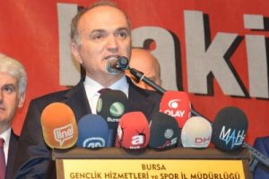 Bakanı &Ouml;zl&uuml; Bursa'da konuştu: Millete borcumuzu &ouml;demek zorundayız