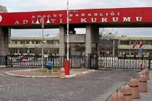 16 cuntacı askerden 10'unun cesedi ortada kaldı