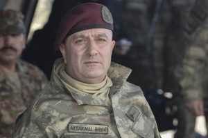 Zekai Aksakallı'nın askerlerin cebine koyduğu 8 emir