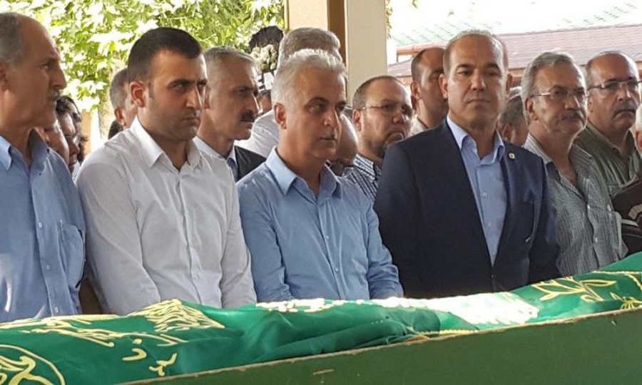 MHP'nin kurucularından Nurettin Paky&uuml;rek vefat etti