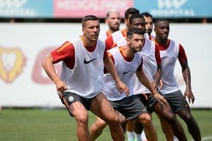 Galatasaray yarın 21 yaşaltı takımı ile hazırlık ma&ccedil;ı yapacak