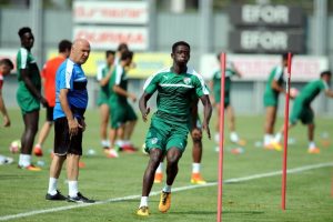 Bursaspor, Senegalli Mour Samb'ı denedi